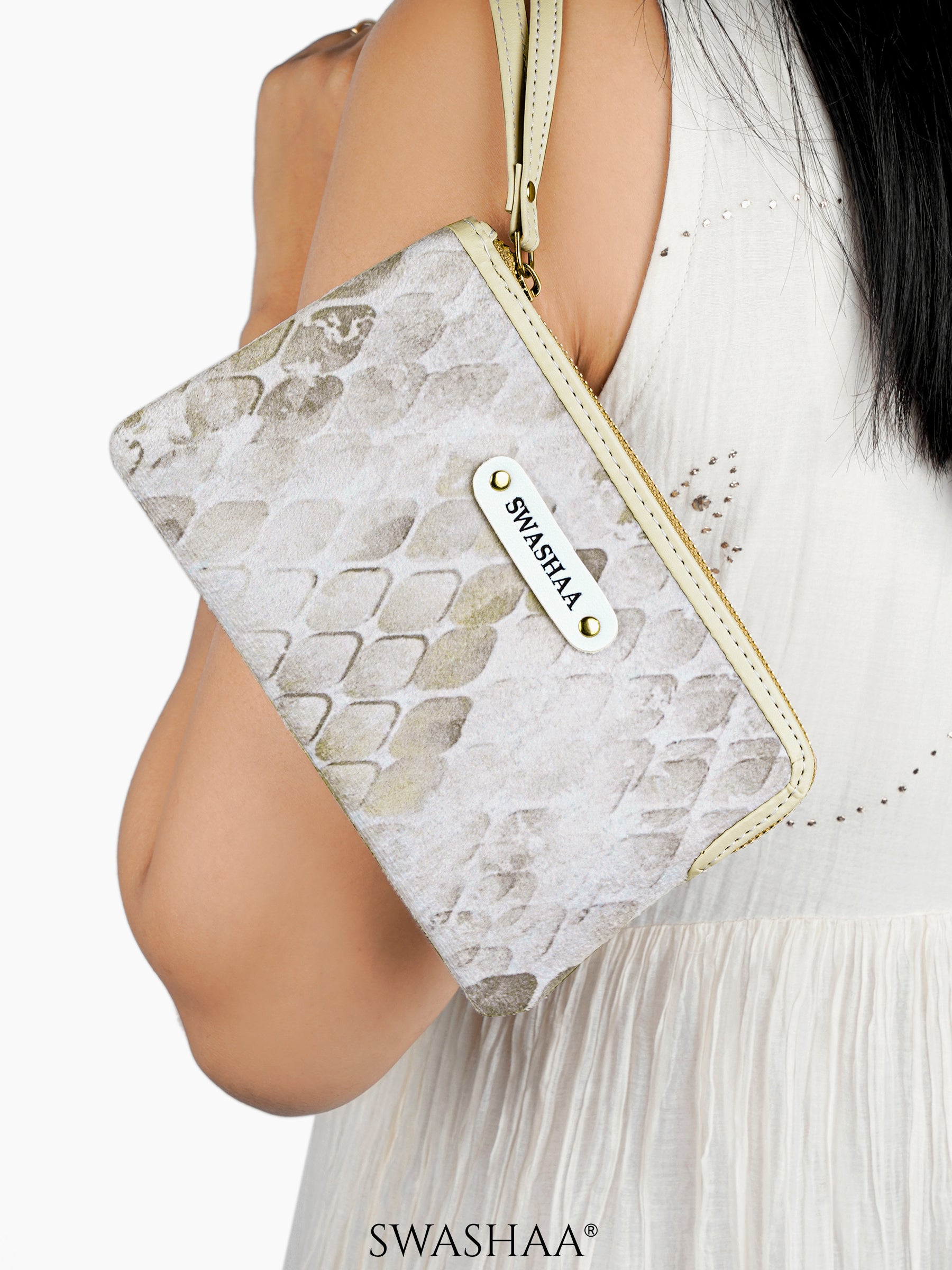 Amara Wristlet
