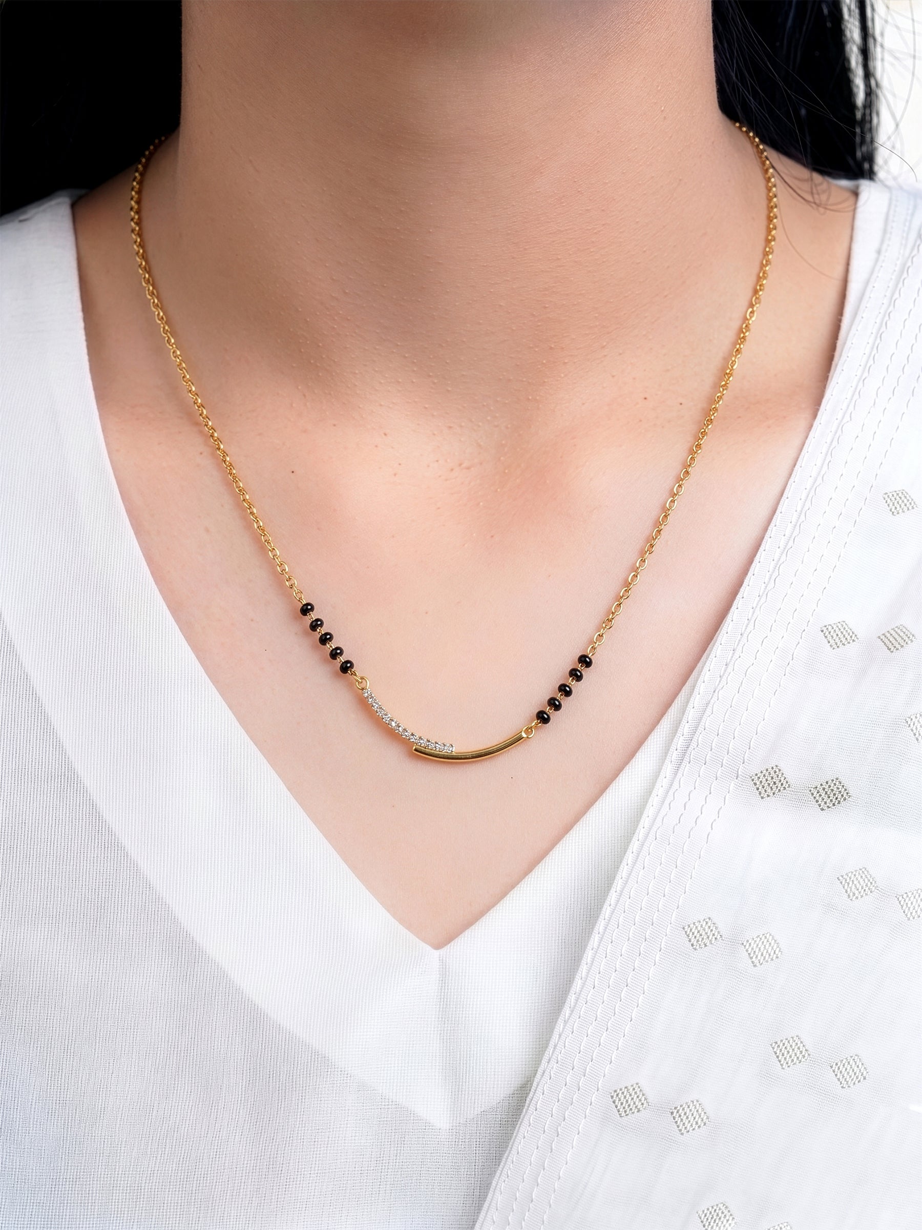 Alvica Diamond Bar Mangalsutra