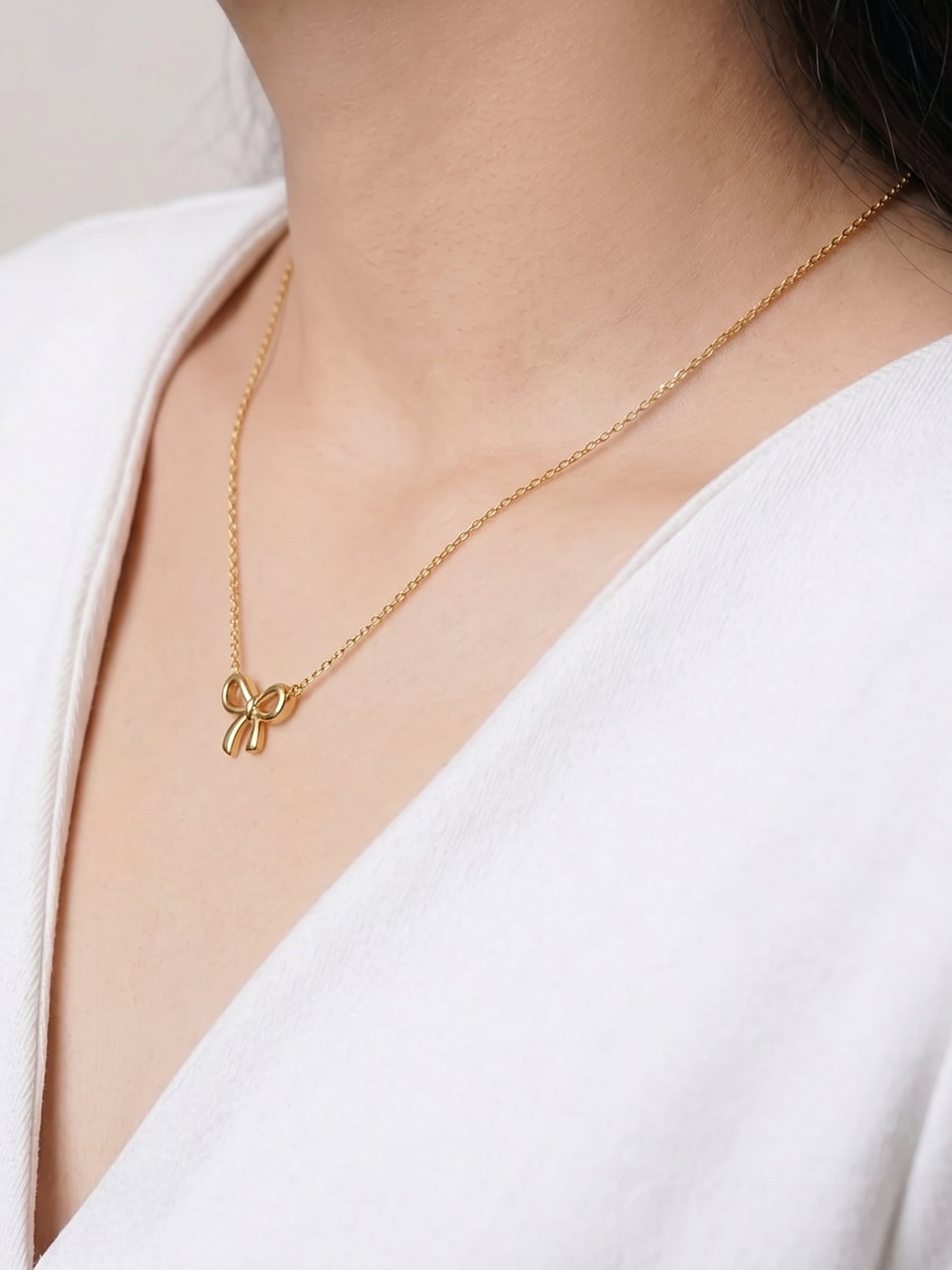 Delmira Ribbon Bow Necklace