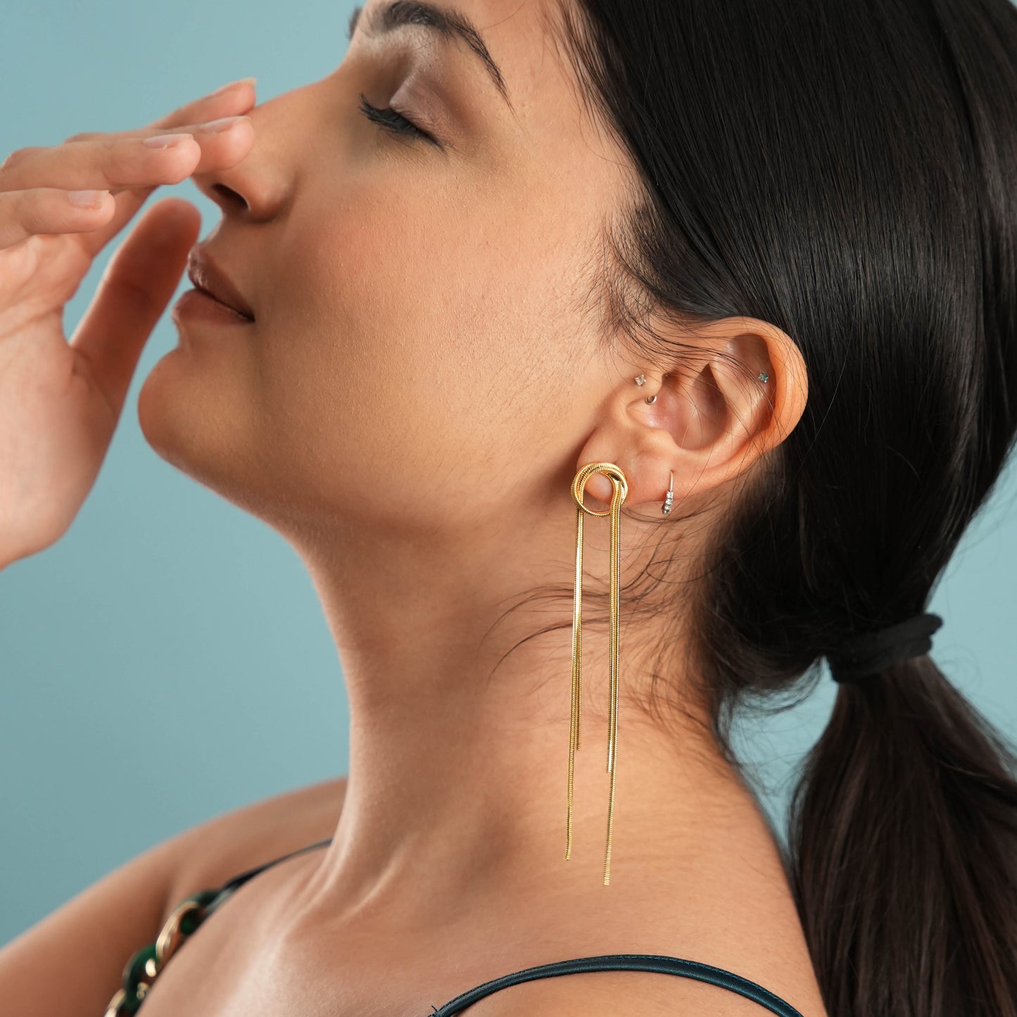 Elsa Thread Earrings 18K Gold Plated