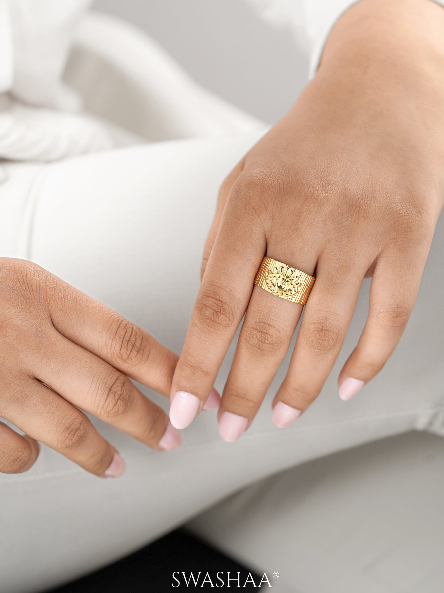 Frost Eye 18K Gold Plated Ring