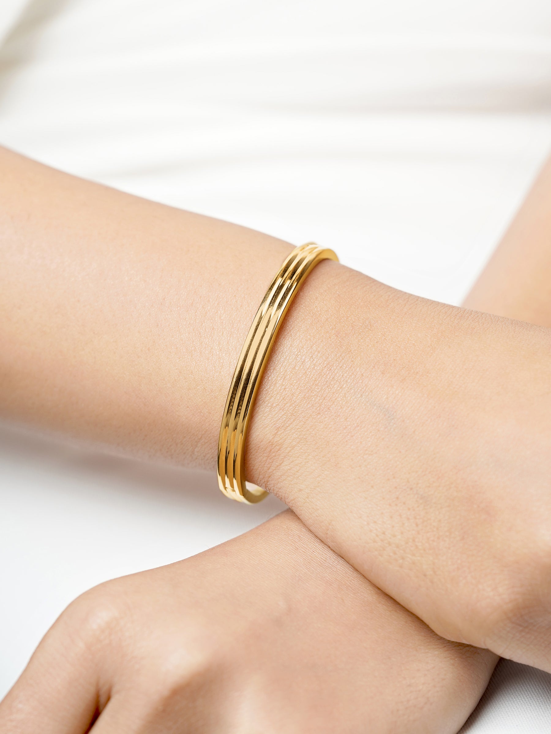 Leo 18K Gold Plated Women's Bracelet