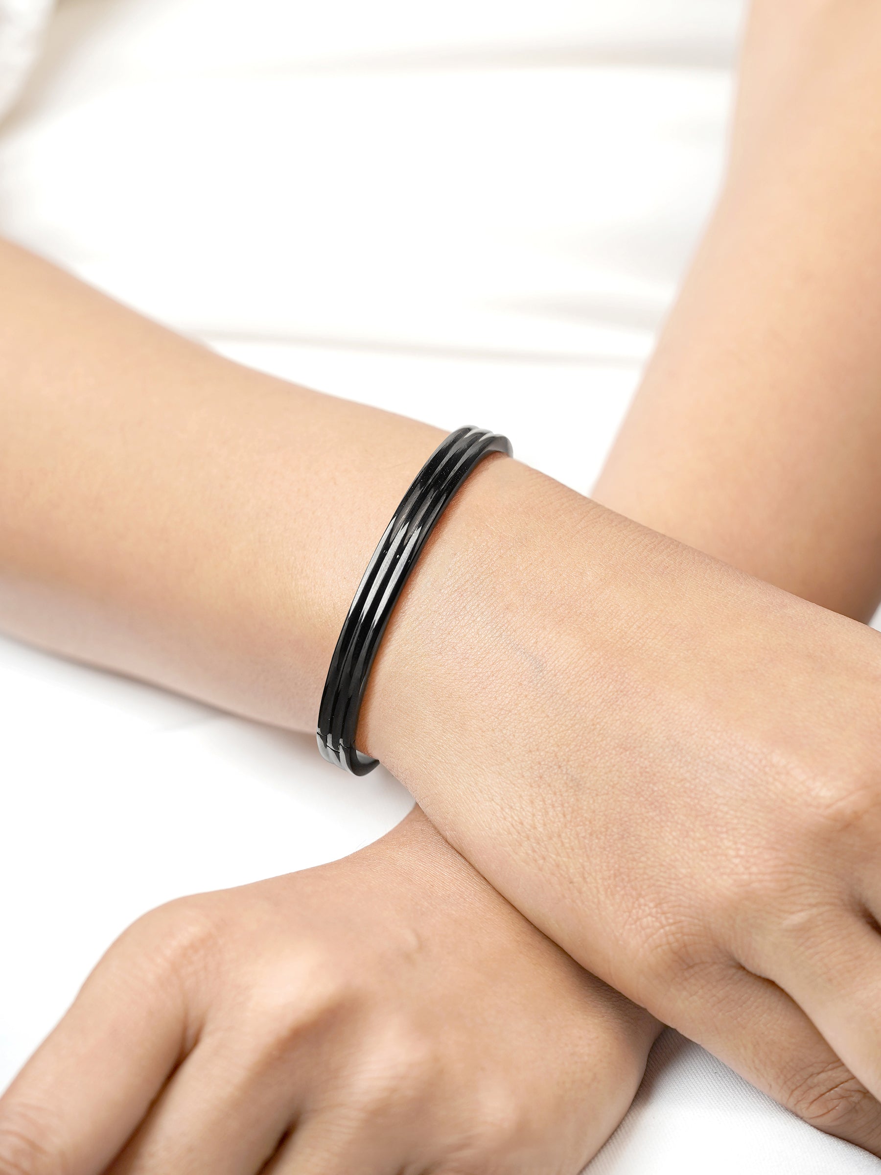 Leo Black Women's Bracelet