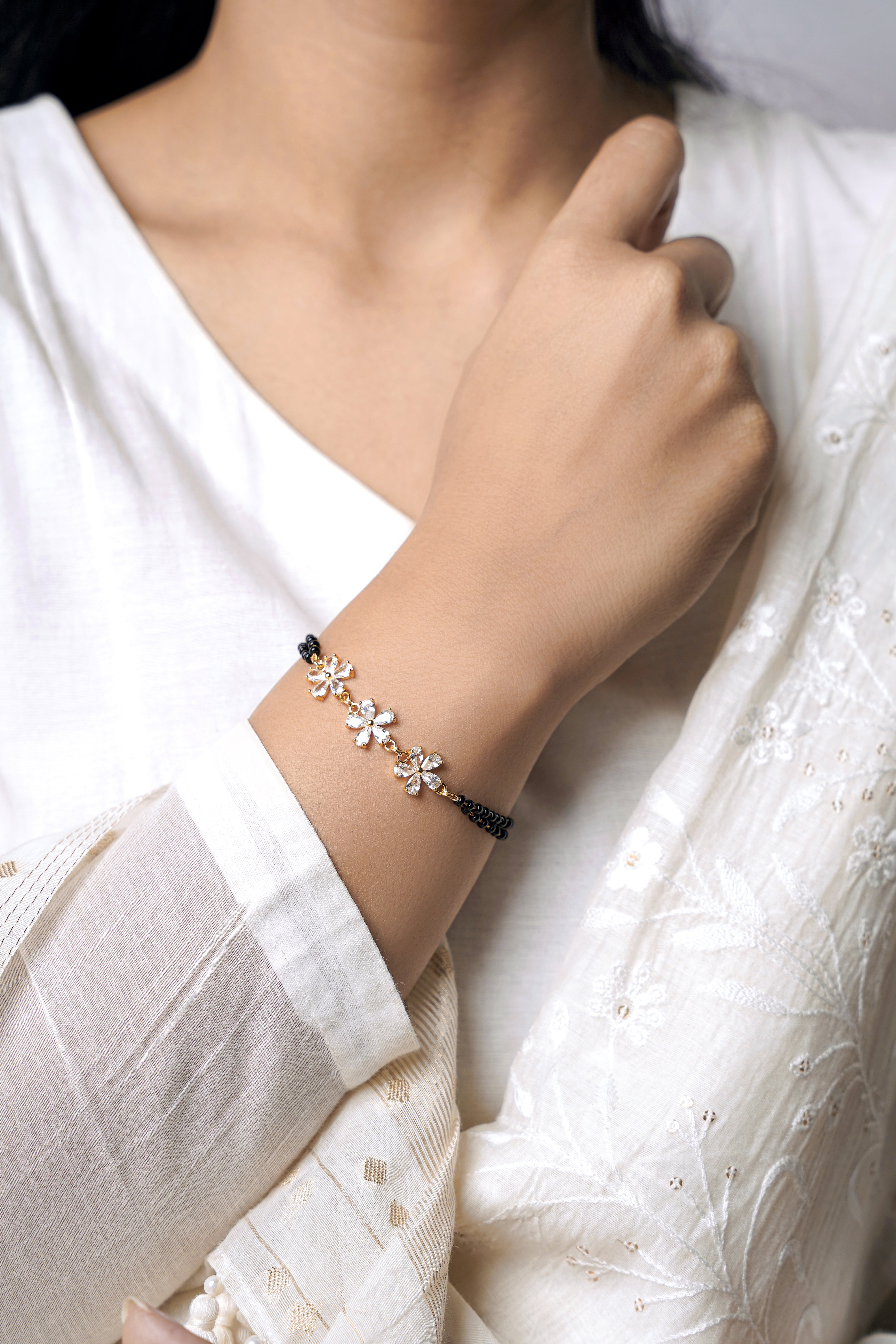 Meher Trio Flower Diamond Mangalsutra Bracelet