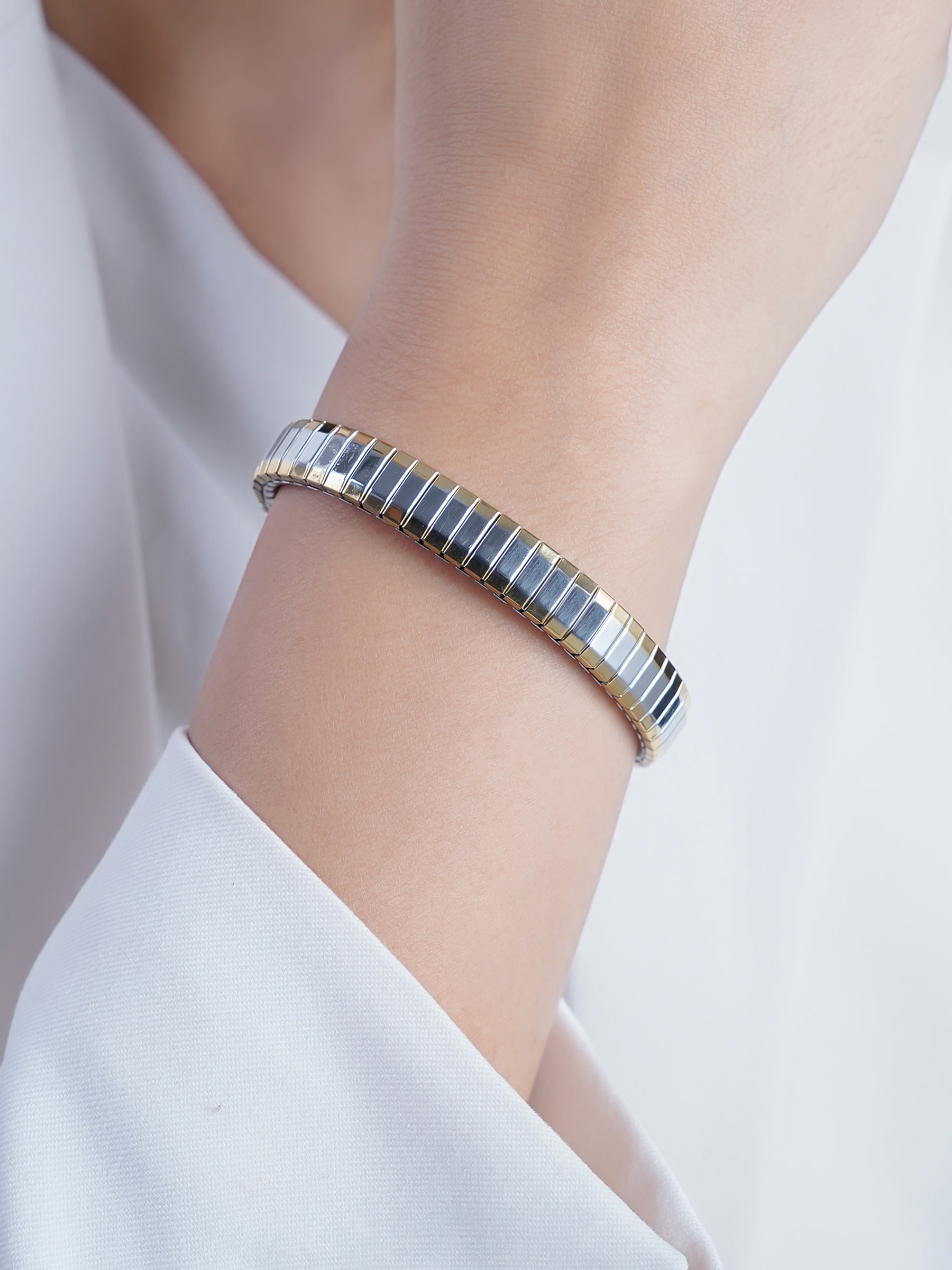 Nirahh Silver - 18K Gold Plated Women's Bracelet