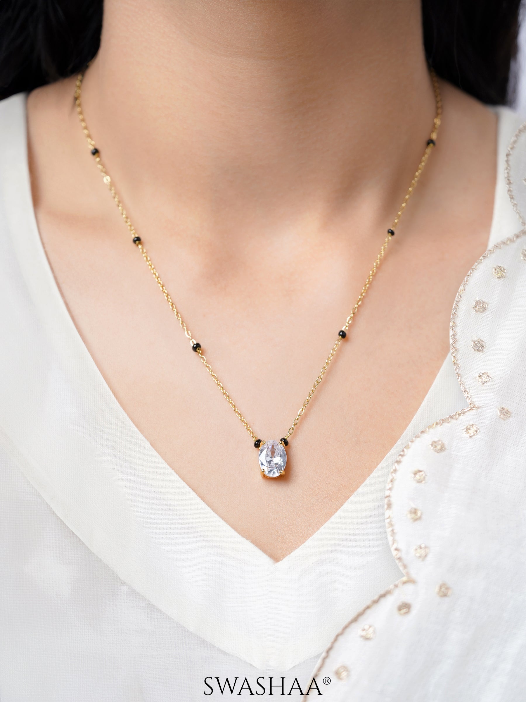 Nirvi Oval Solitaire Mangalsutra