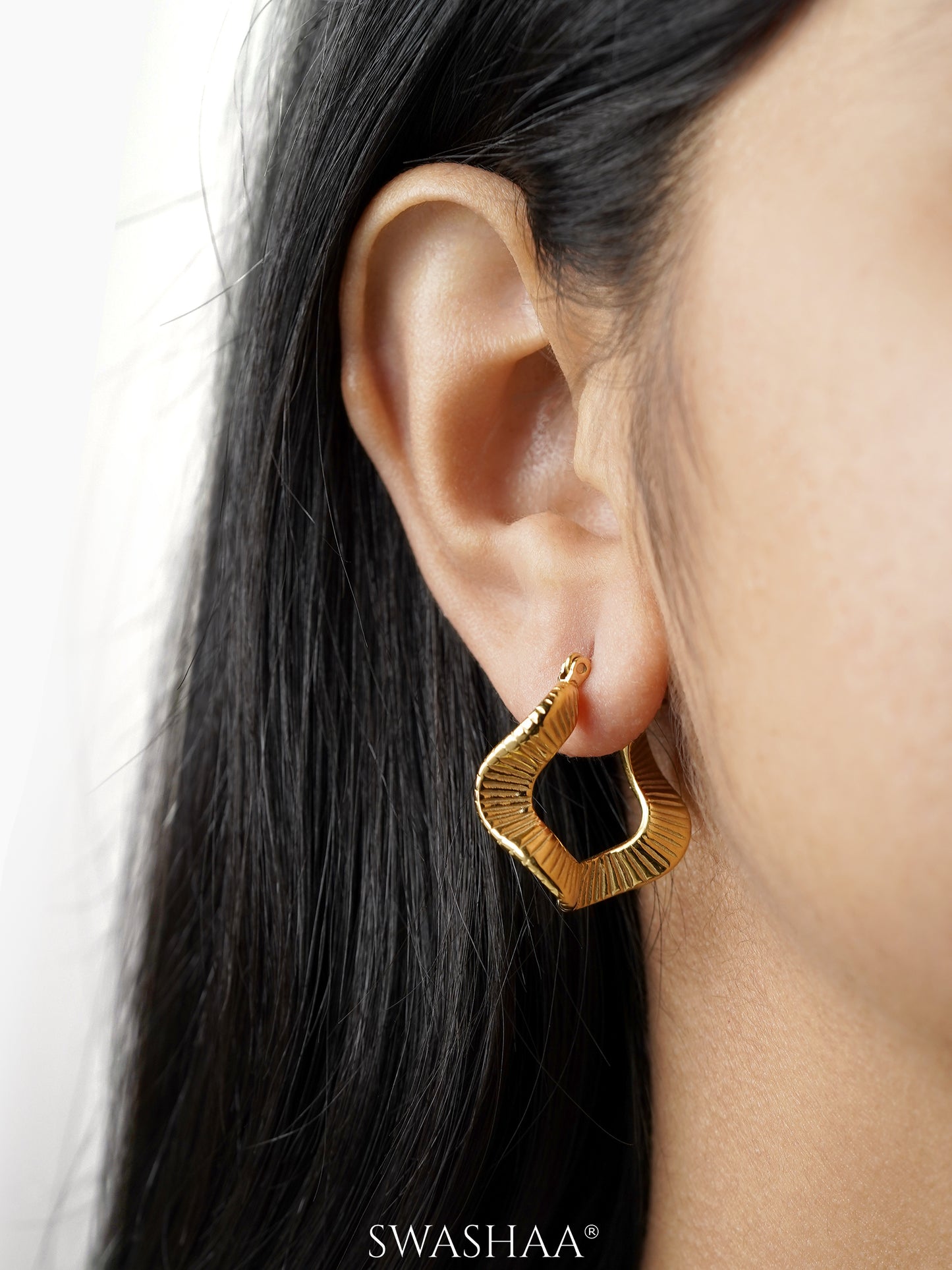 Nyla 18K Gold Plated Hoop Earrings