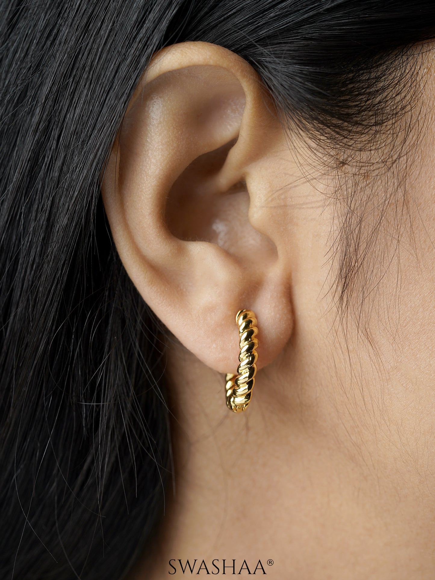 Quintus 18K Gold Plated Hoop Earrings