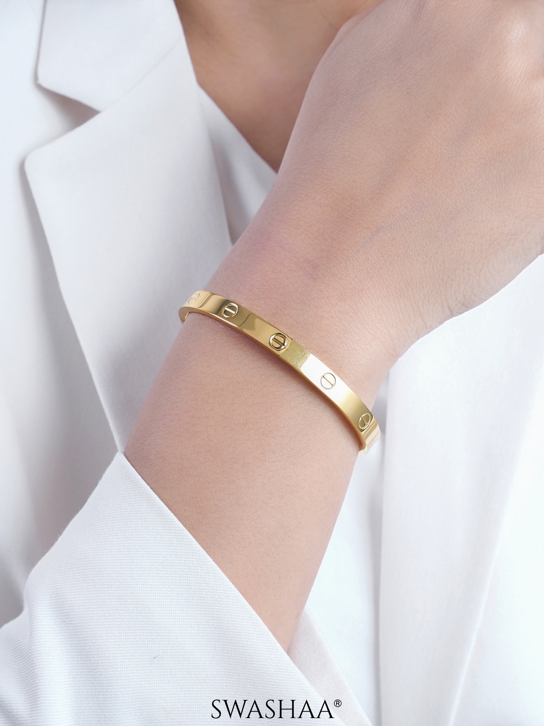 Renix Screw Emblem Women's Bracelet