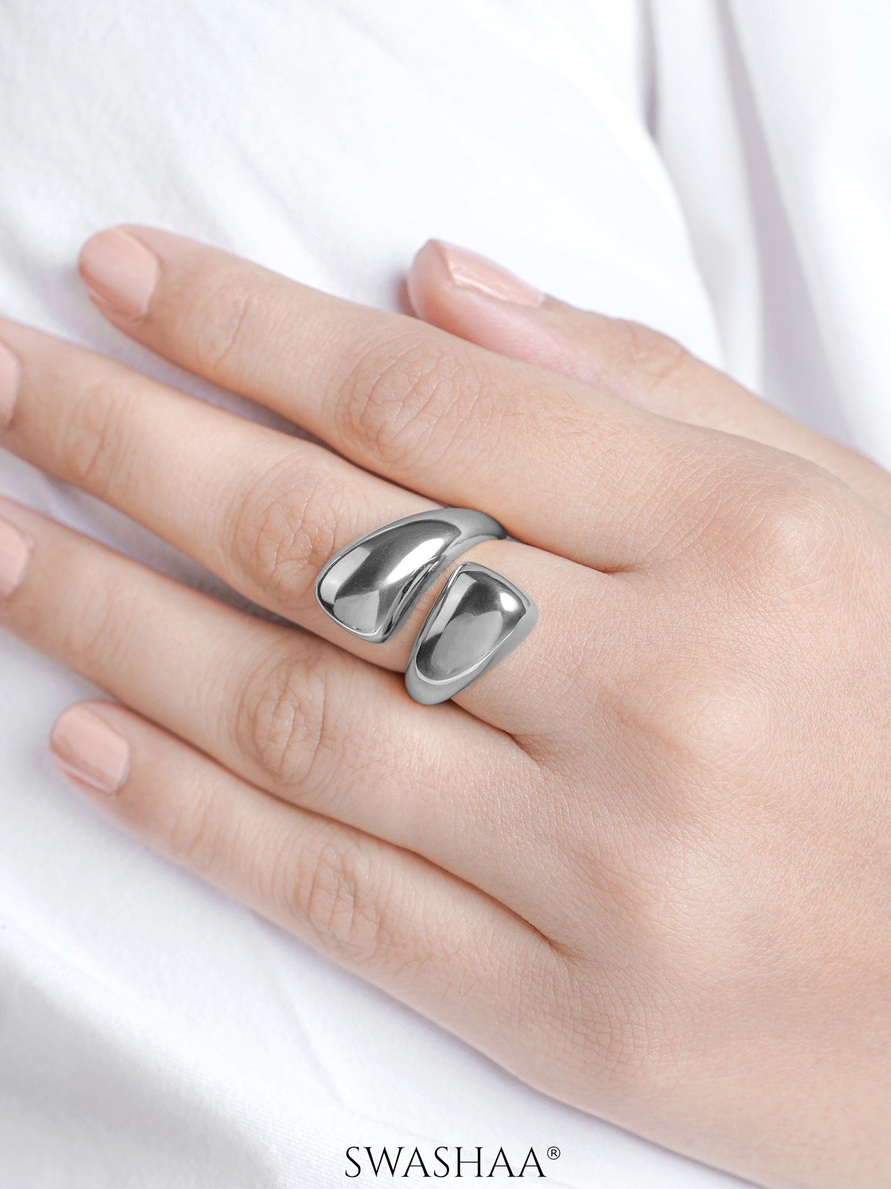 Siona Curve Ring