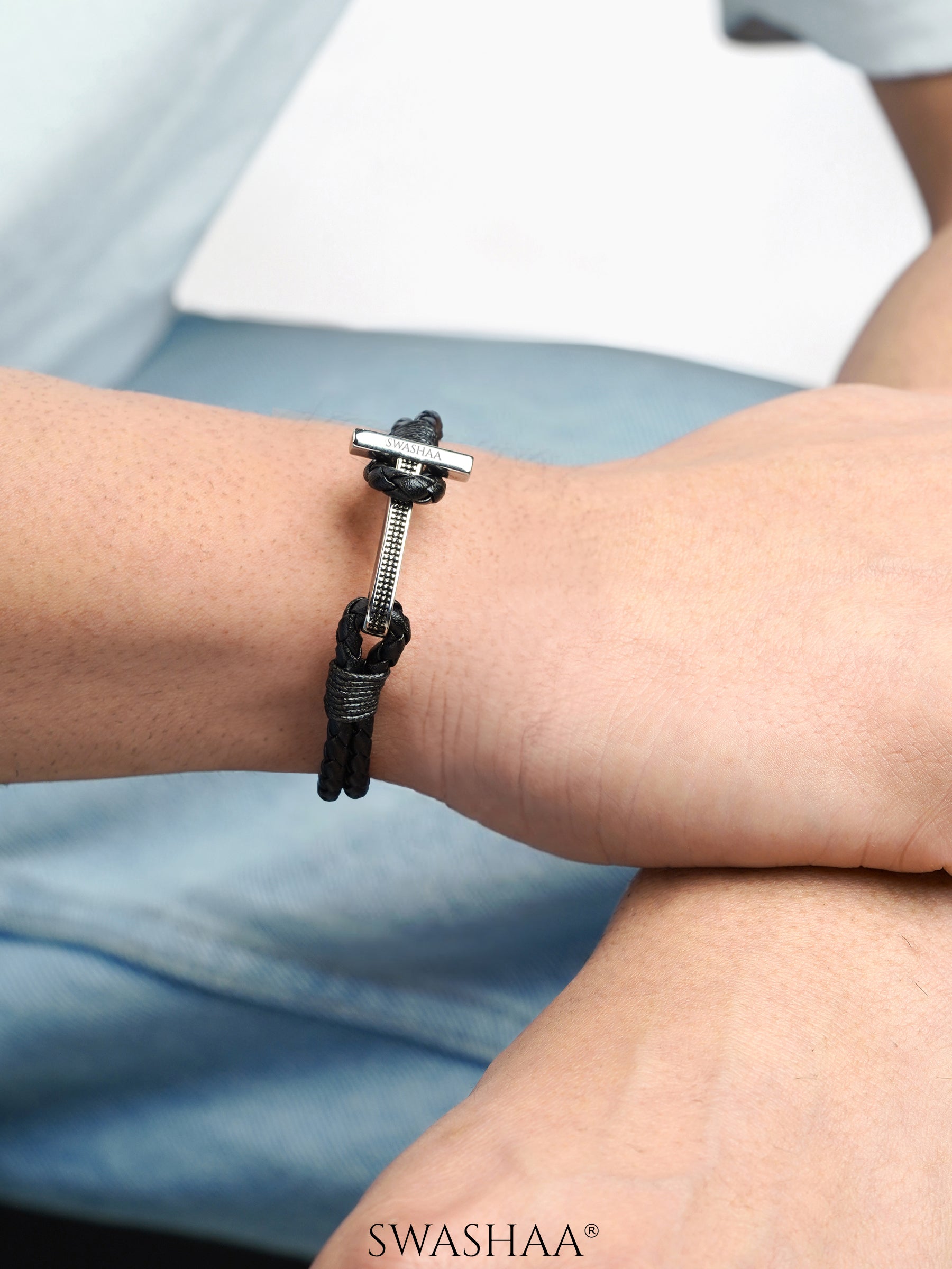 Varnel Men's Leather Bracelet