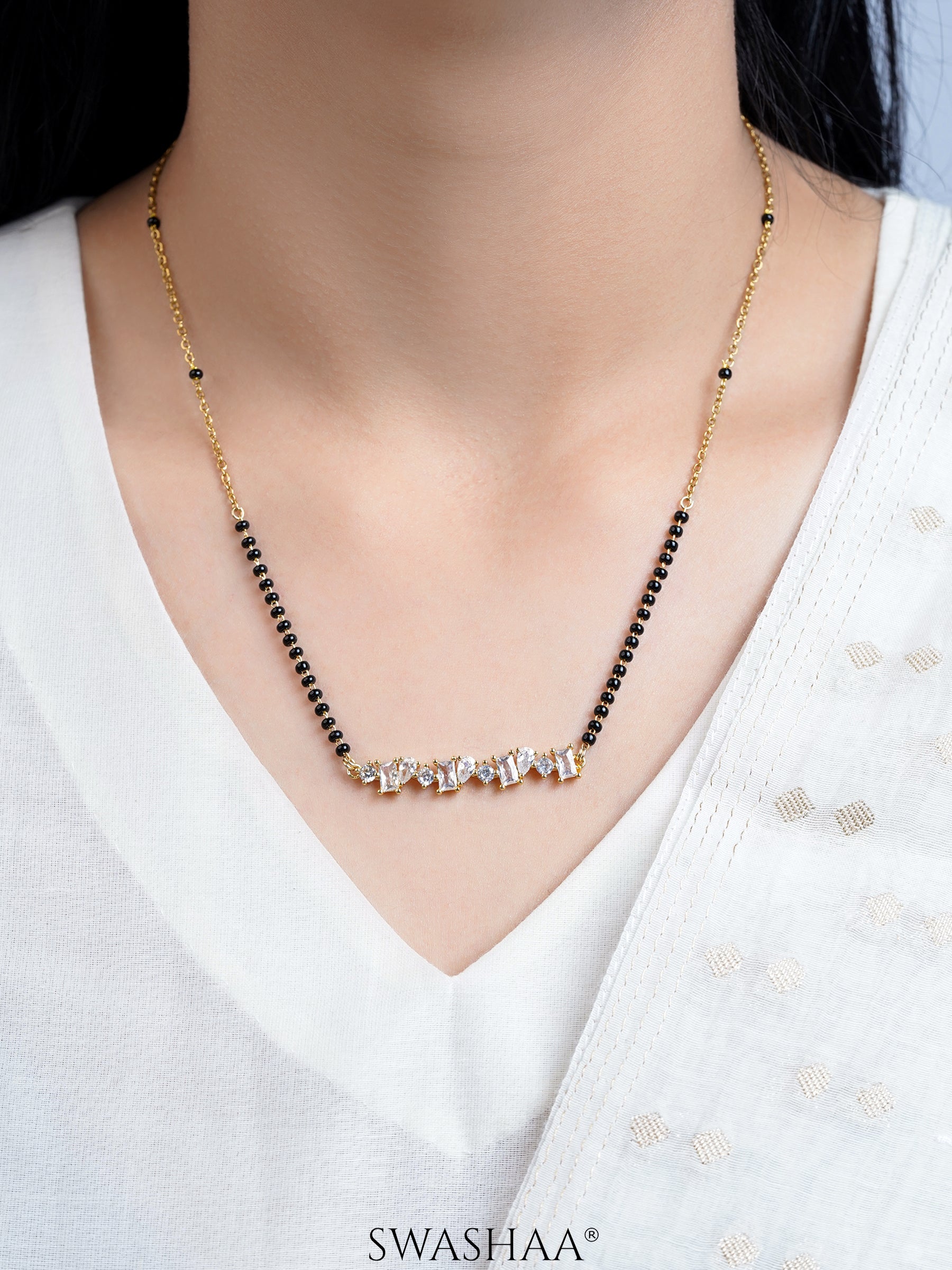 Yuvika Diamond Cluster Bar Mangalsutra