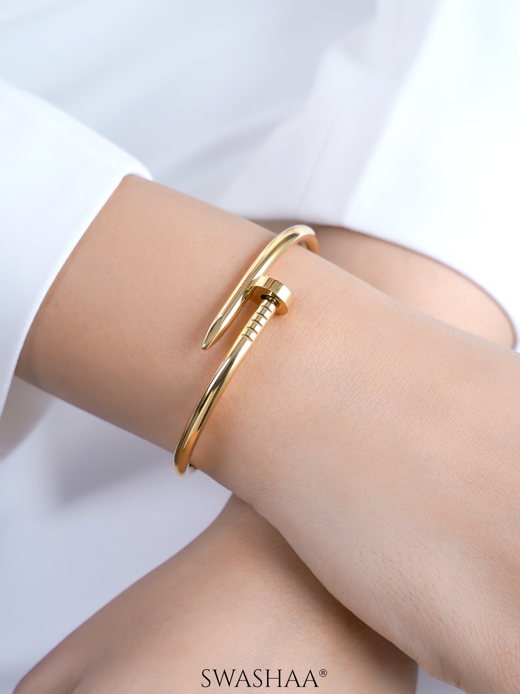 Zayden Solid Nail Women's Bracelet