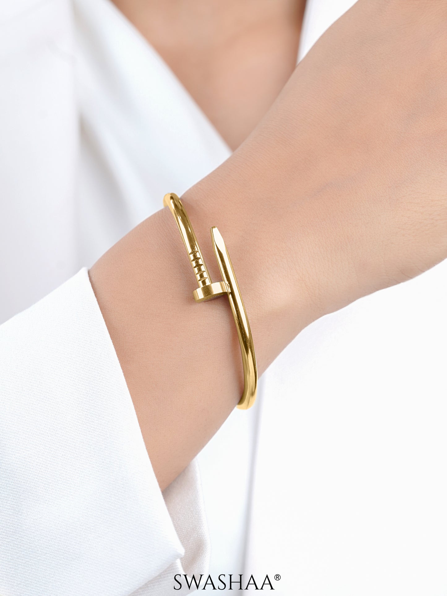 Zayden Solid Nail 18KGold Plated Band Bracelet