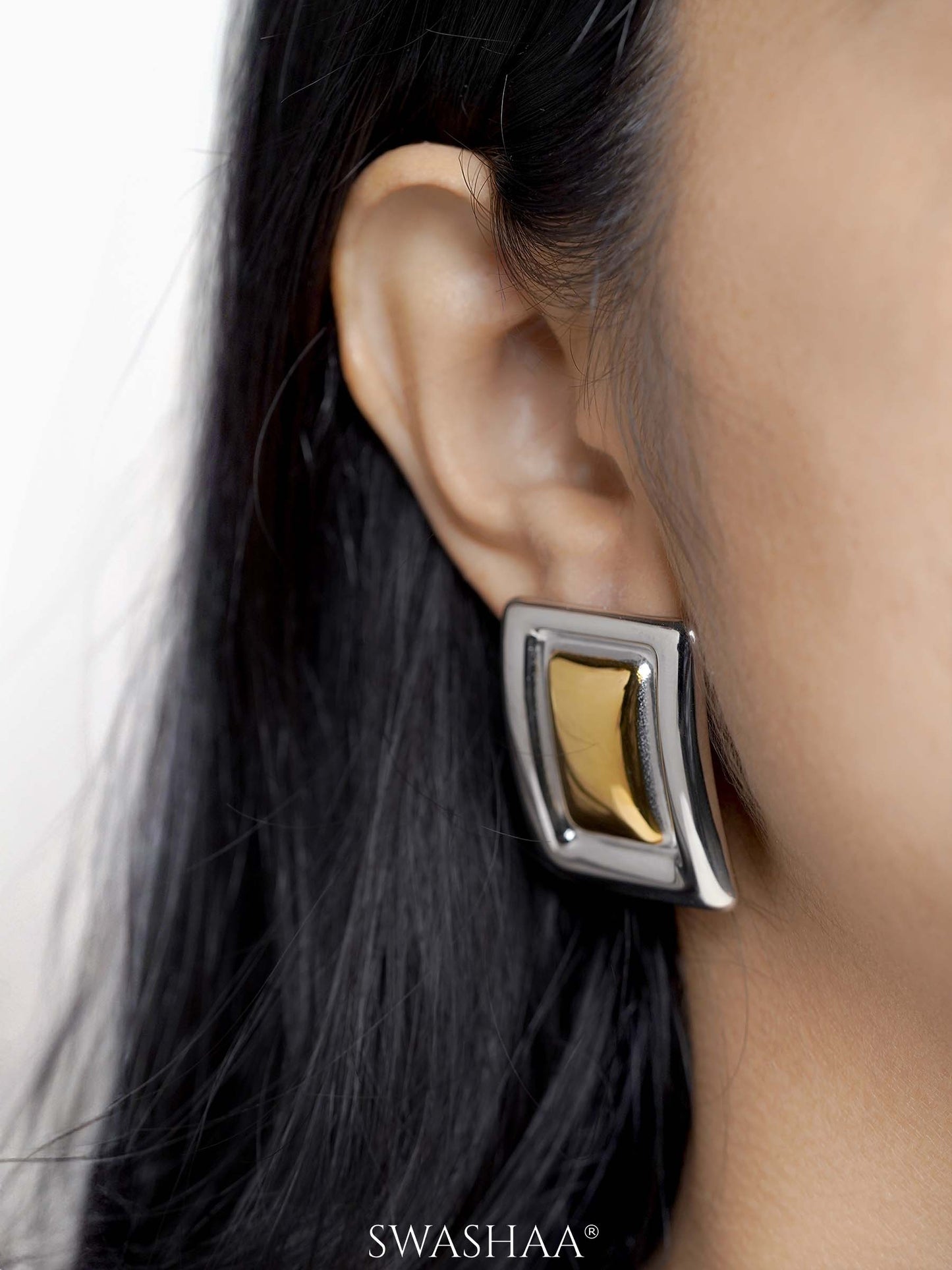 Zohra Frame Women's Stud Earrings