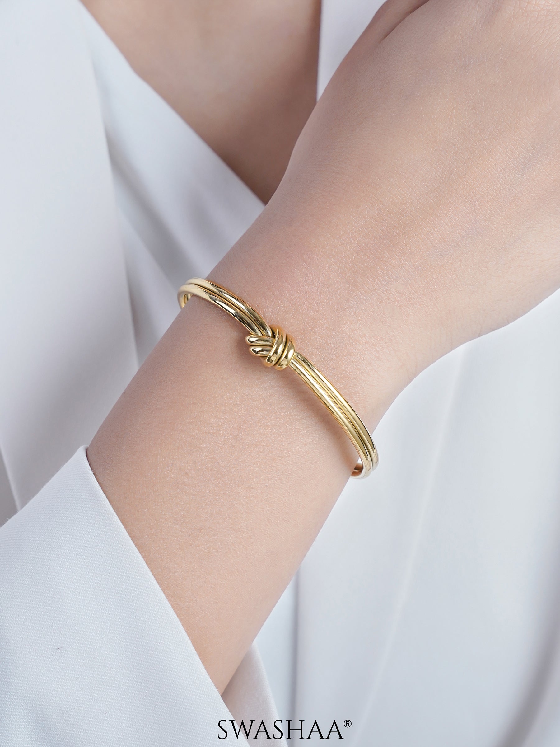 Arlen Knot Cuff Bracelet