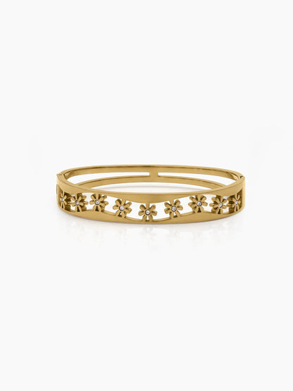 Avelia Diamond 18K Gold Plated Small Wrist Band Bracelet