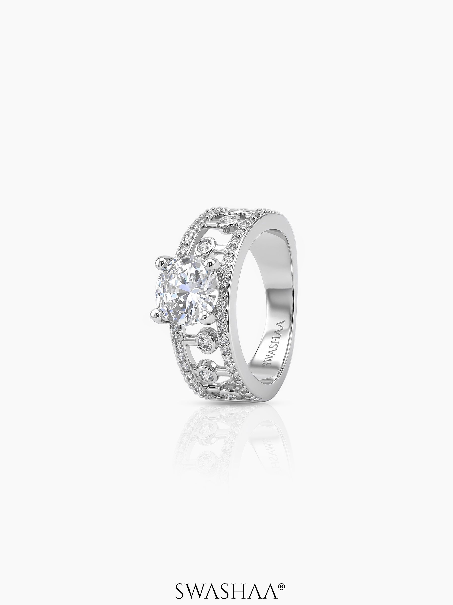Averin Solitaire Ring Silver