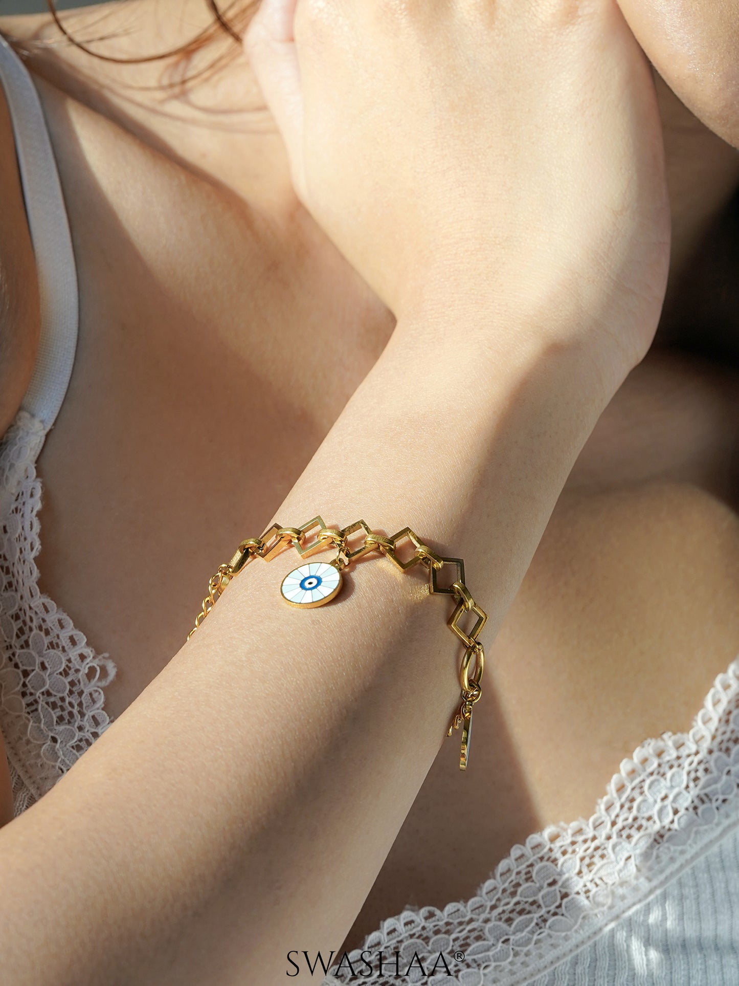 Dwi Eye 18K Gold Plated Bracelet