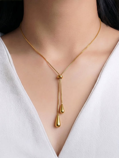Elvara Teardrop Y-Shaped Necklace