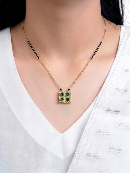 Emerald Shiny Clover Mangalsutra