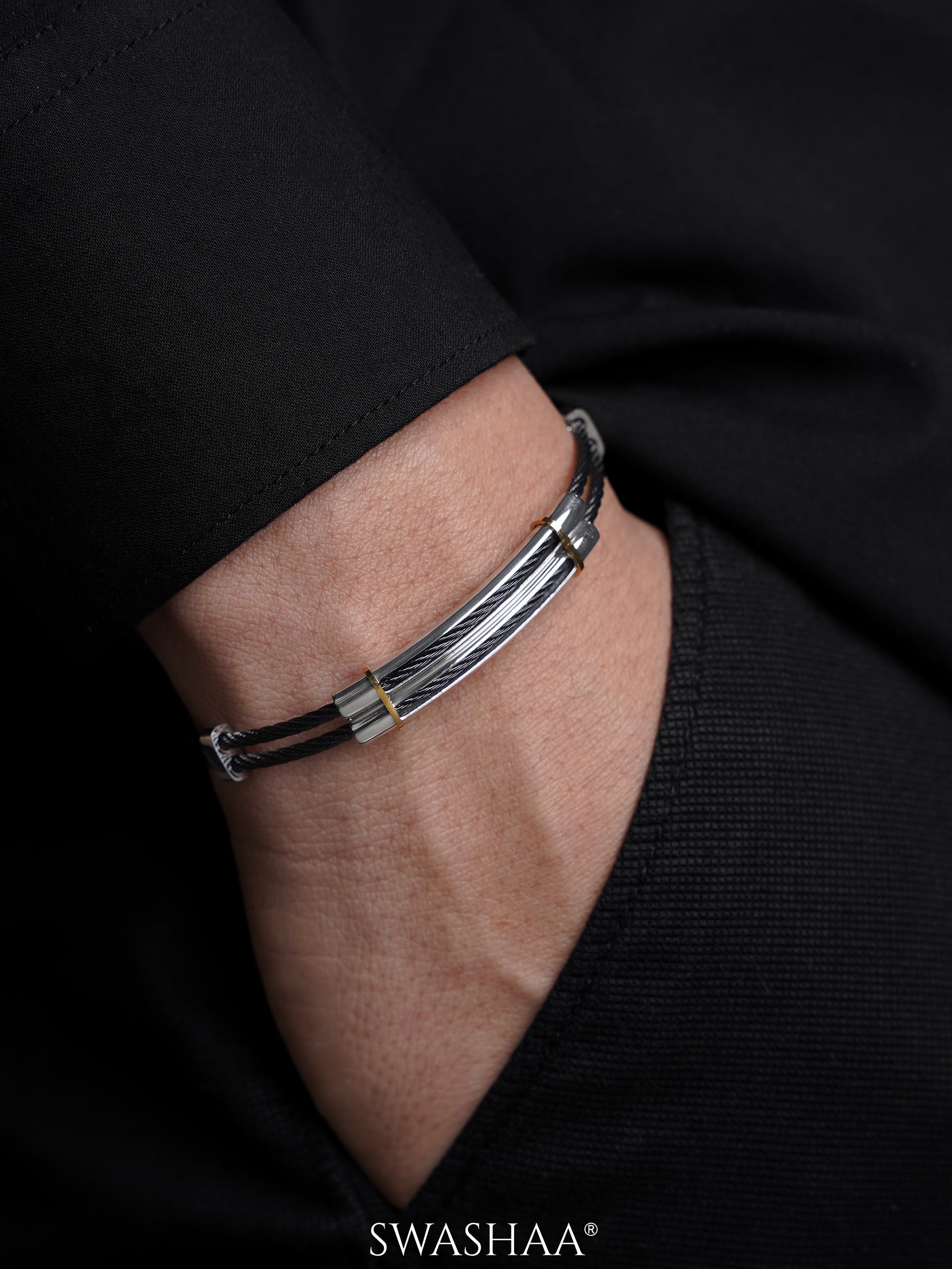Eryx Wired Men's Bracelet