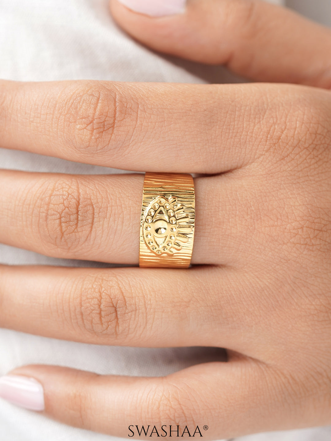 Frost Eye 18K Gold Plated Ring