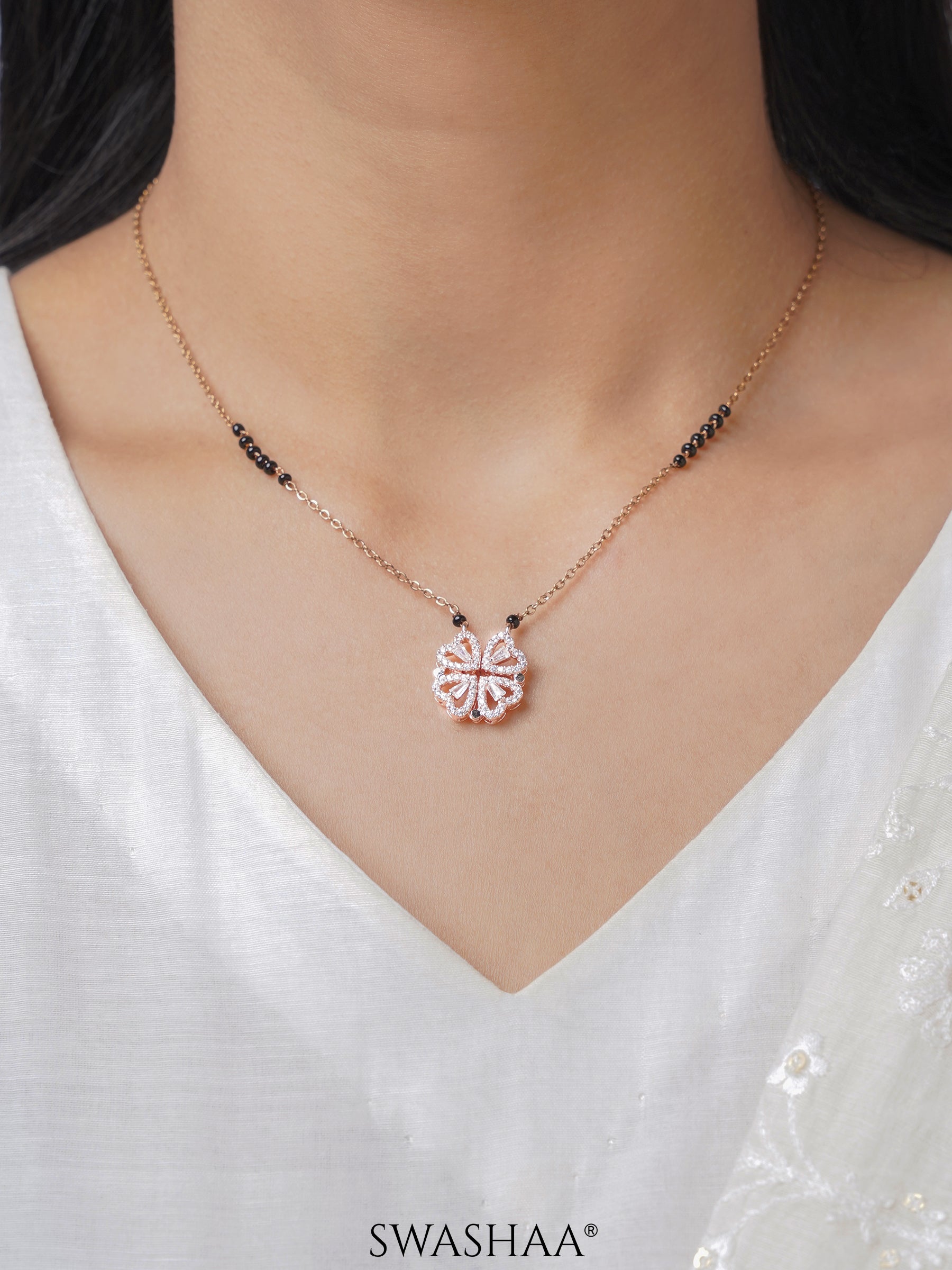 Gleaming Clover Mangalsutra