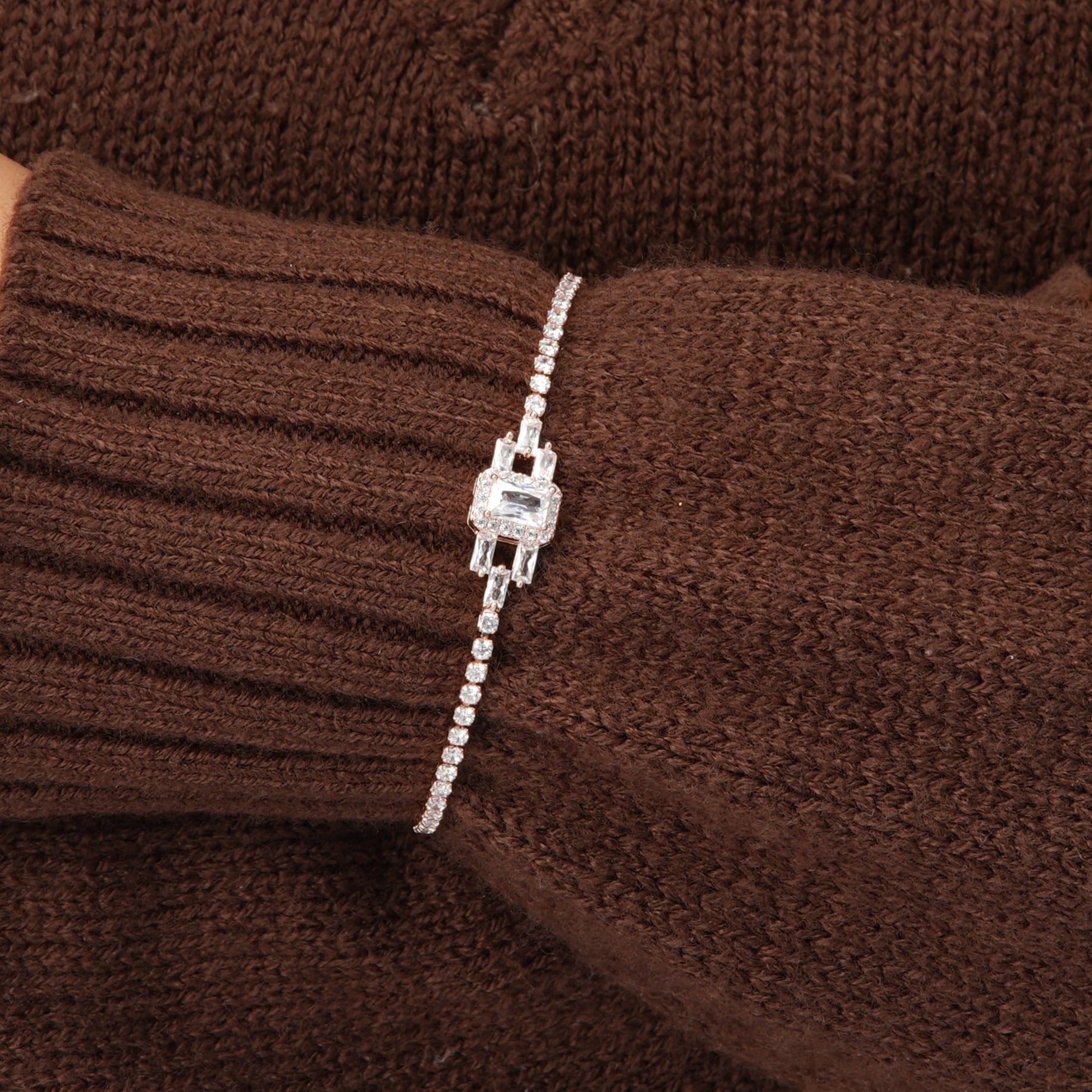 Esther Solitaire Bracelet