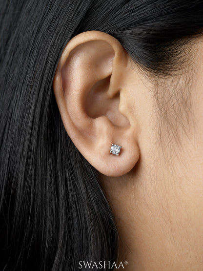 Kael Solitaire Women's Stud Earrings