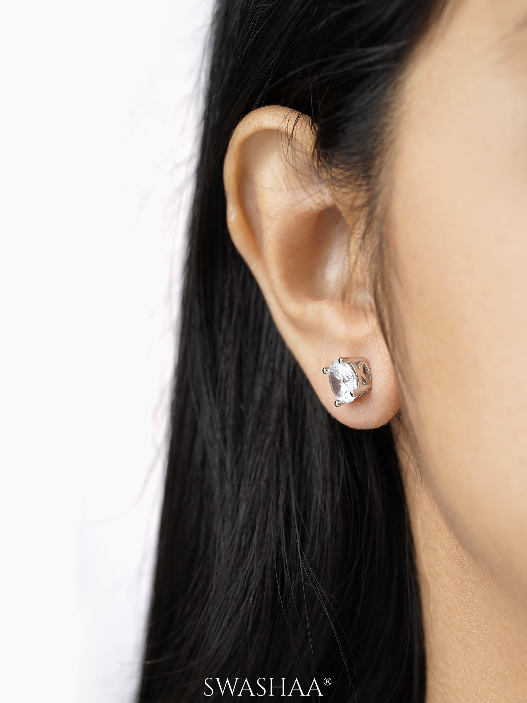 Kael Solitaire Women's Stud Earrings