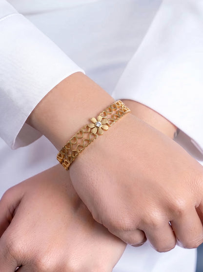 Linora 18K Gold Plated Small Wrist Band Bracelet