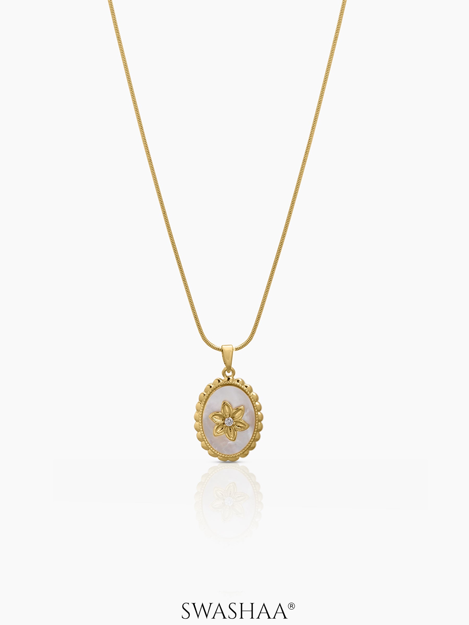 Lunara Pearl White Oval Necklace 18K Gold Plated