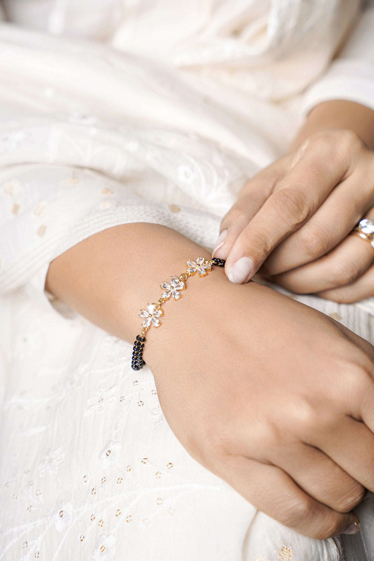 Meher Trio Flower Diamond Mangalsutra Bracelet