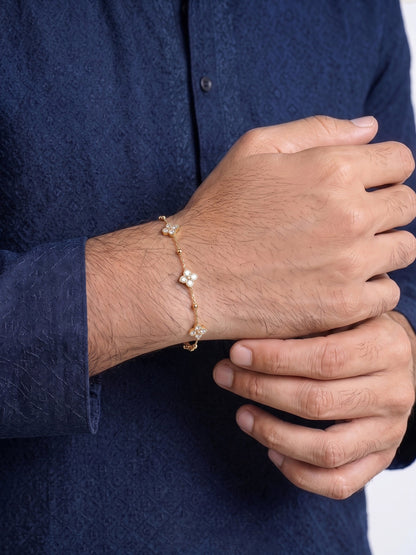 Merolia Floral Diamond 18K Gold Plated Rakhi