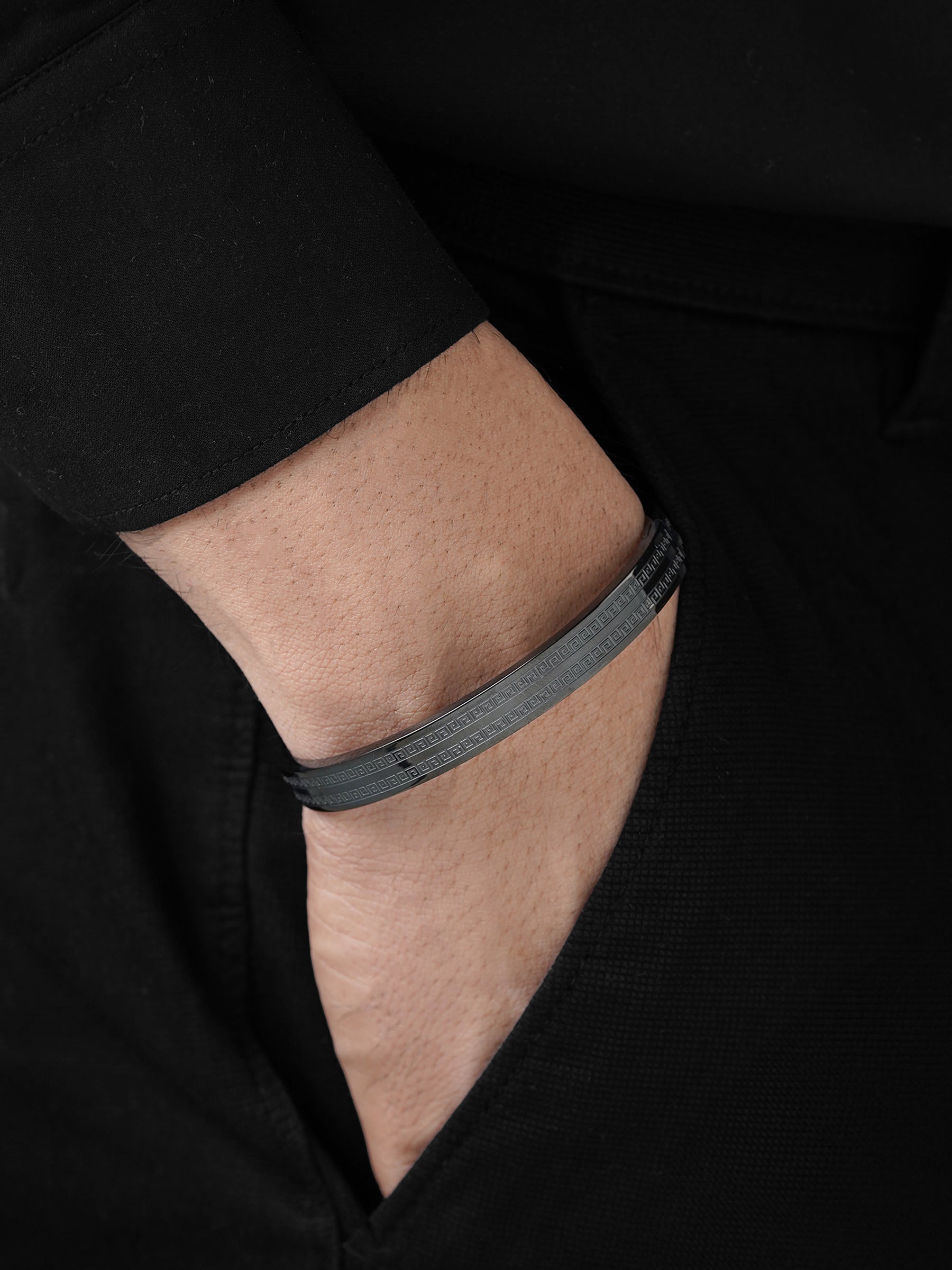 Miliano Black Men's Kada