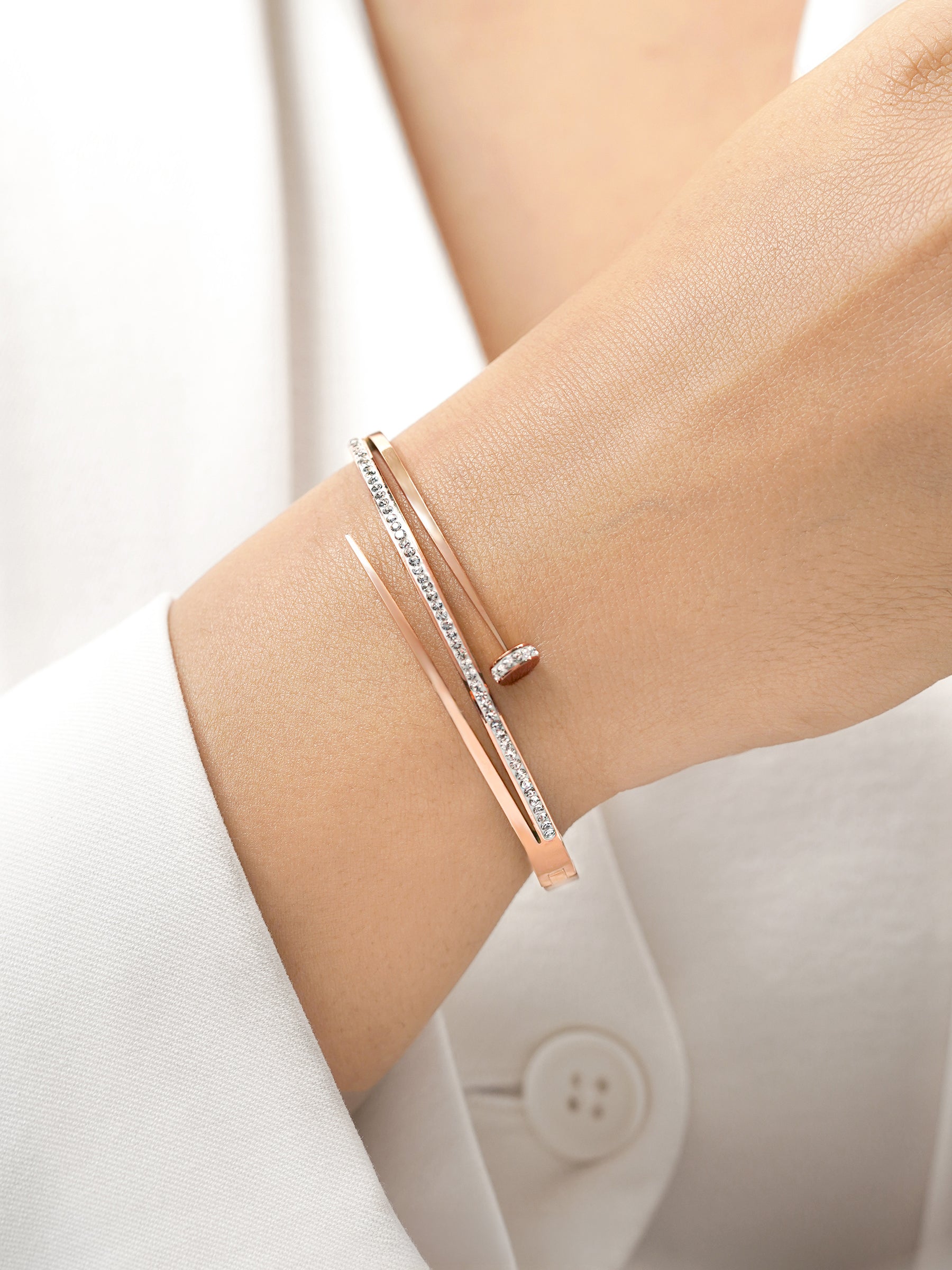 Nail Rosegold Plated Studded Bracelet
