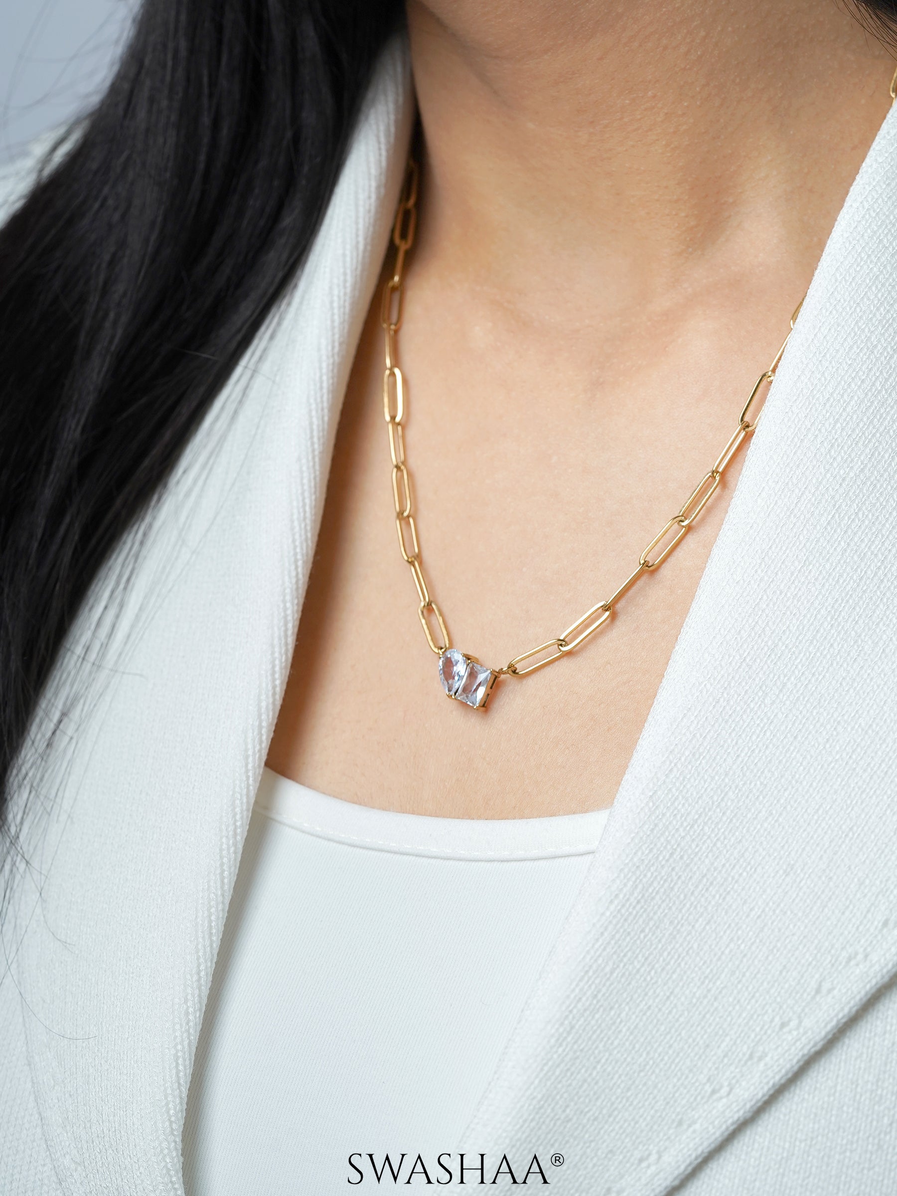 Naila Solitaire Necklace
