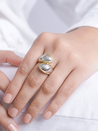 Naori Swirl Dual Tone Ring