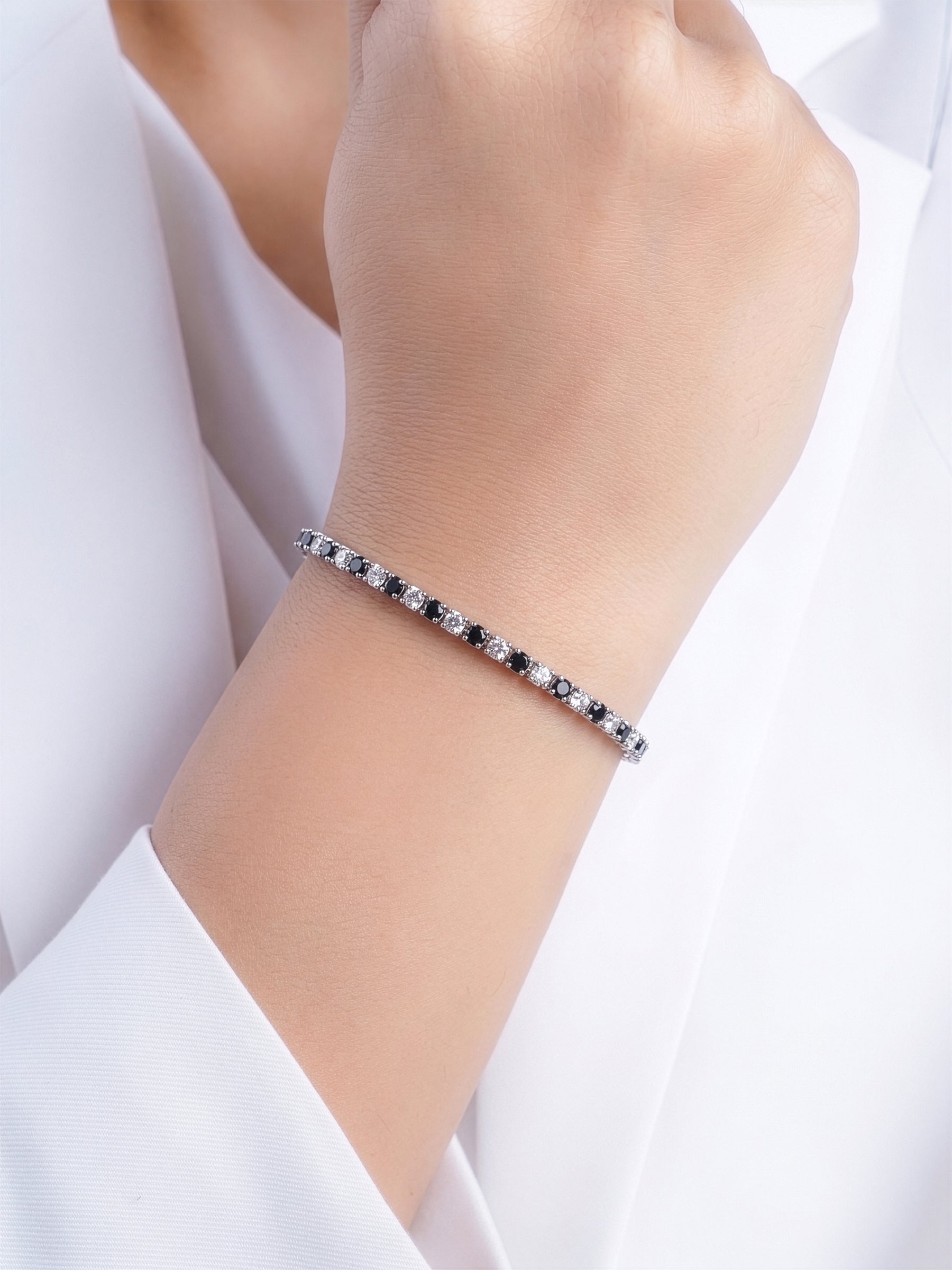 Navera Diamond Tennis Women's Bracelet