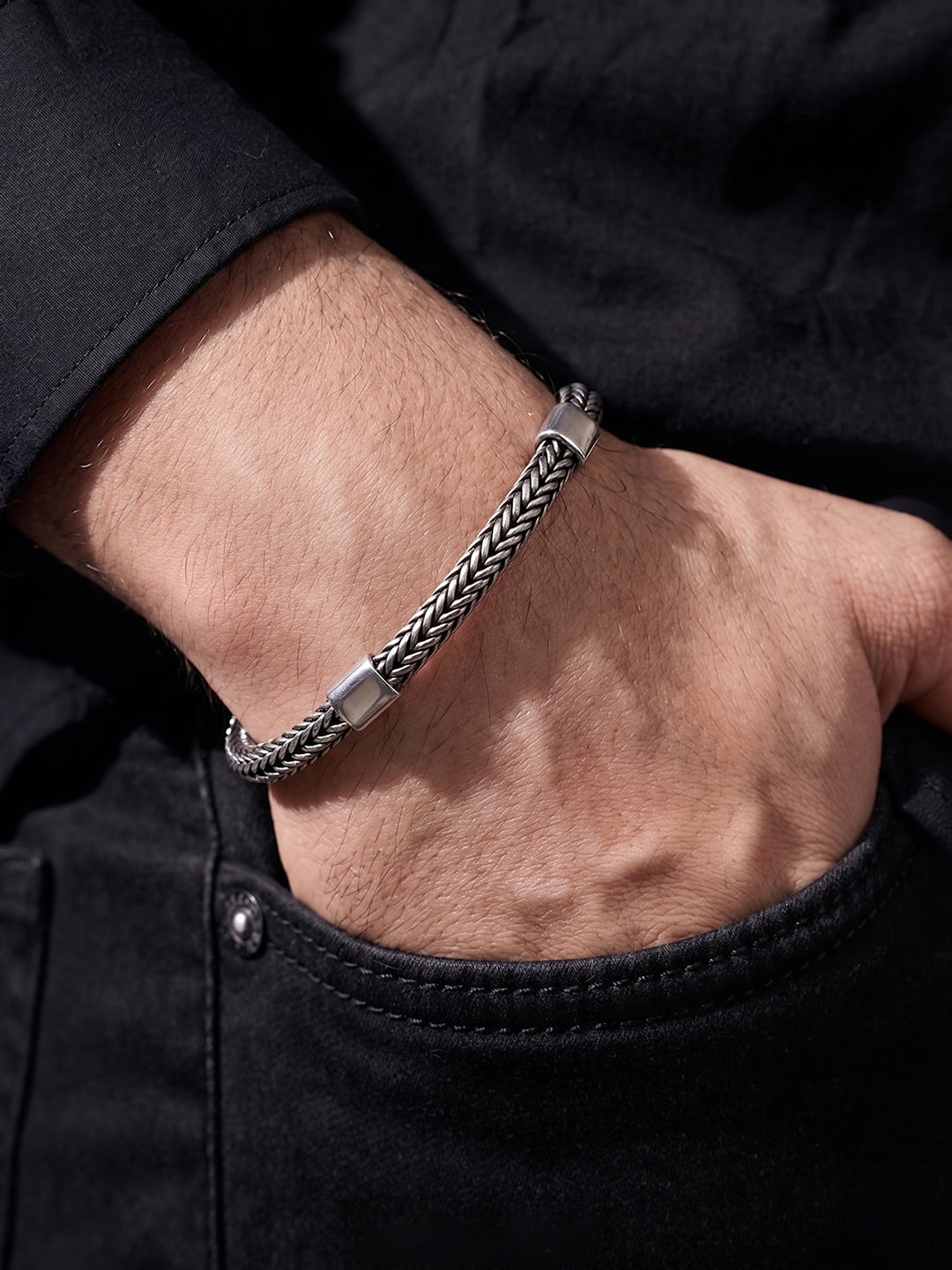 Torvik Chevron Black - Silver Men’s Chain Bracelet