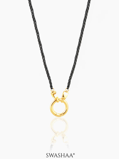 Vangie Eternal Ring Amulate Box Chain Necklace Black-18K Gold