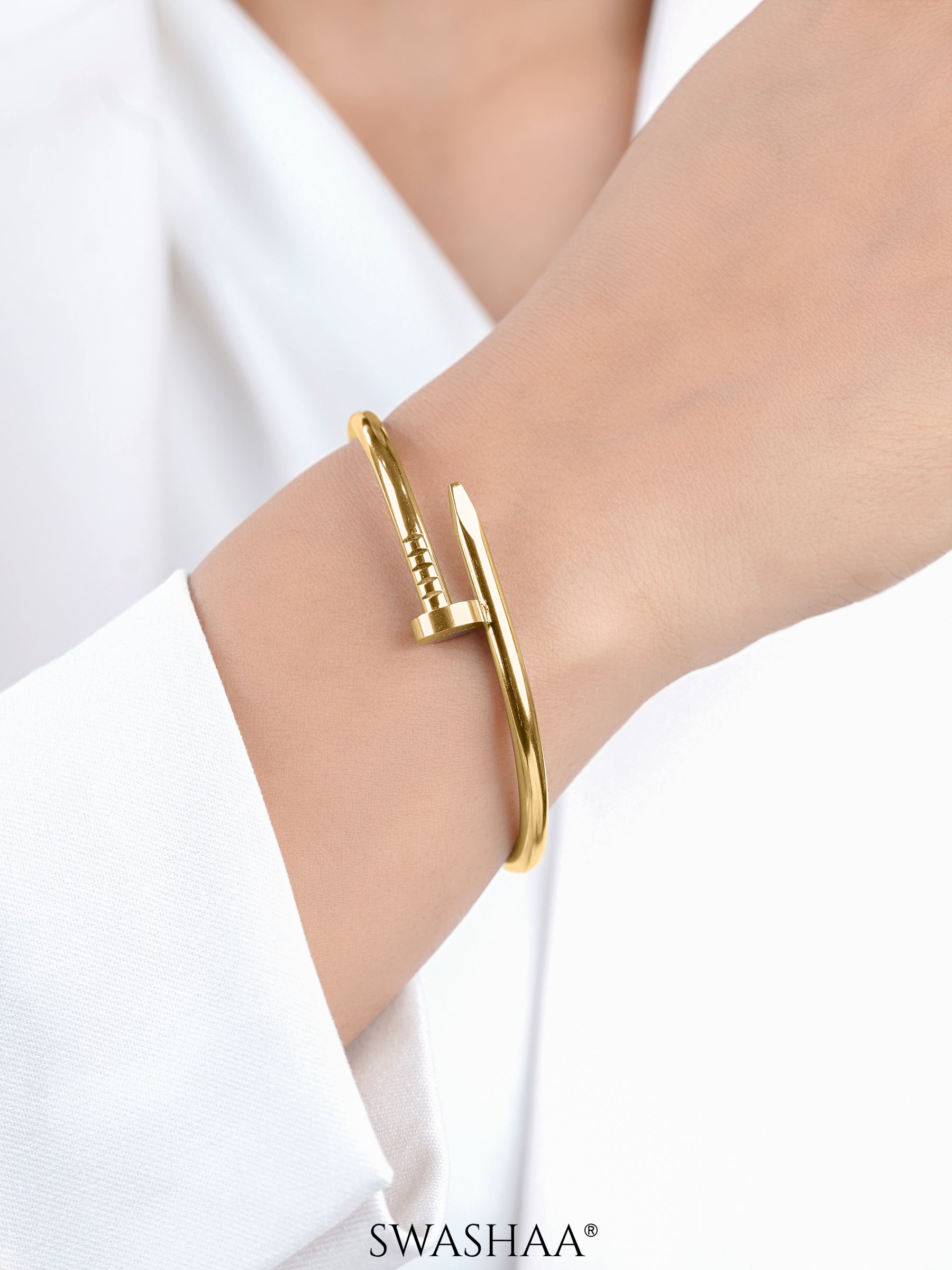 Zayden Solid Nail 18KGold Plated Band Bracelet
