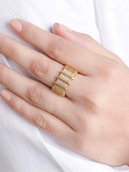 Zelina Ribbed Diamond Ring